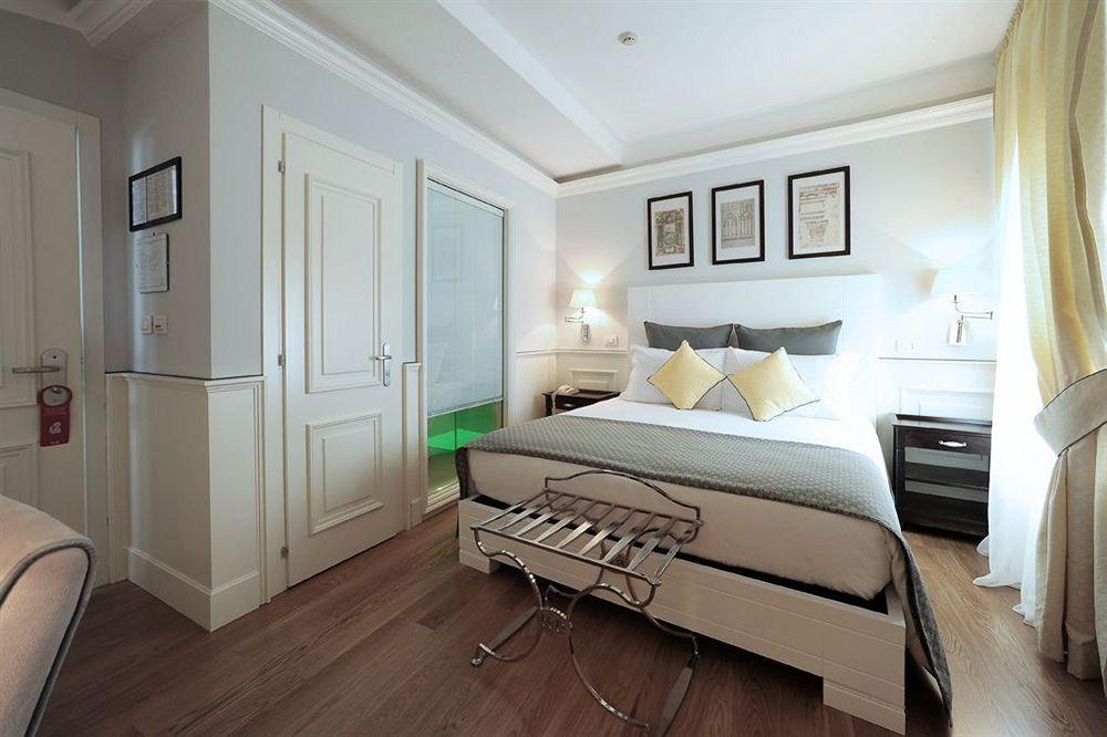 Hotel Bologna ***s